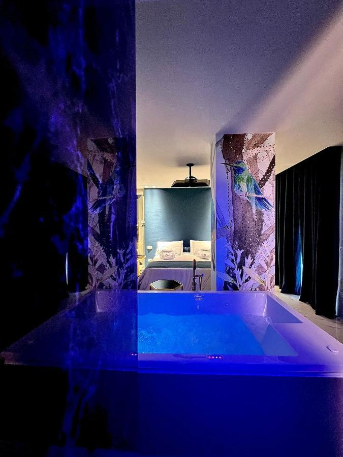 Bed and Breakfast REDAVID Dimora di Charme Bari Esterno foto